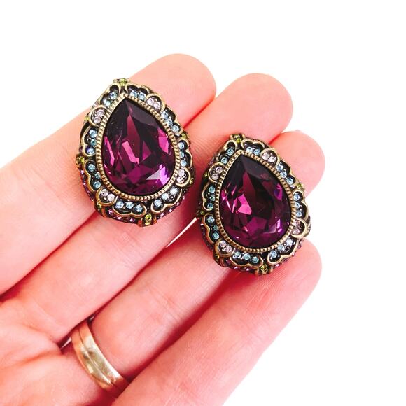 VTG Signed Heidi Daus Gold Tone Purple Rhinestone Clip On Earrings Collectible - Picture 2 of 11